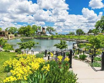 Dreamy Home Meets Historic Charm - Los Alamos