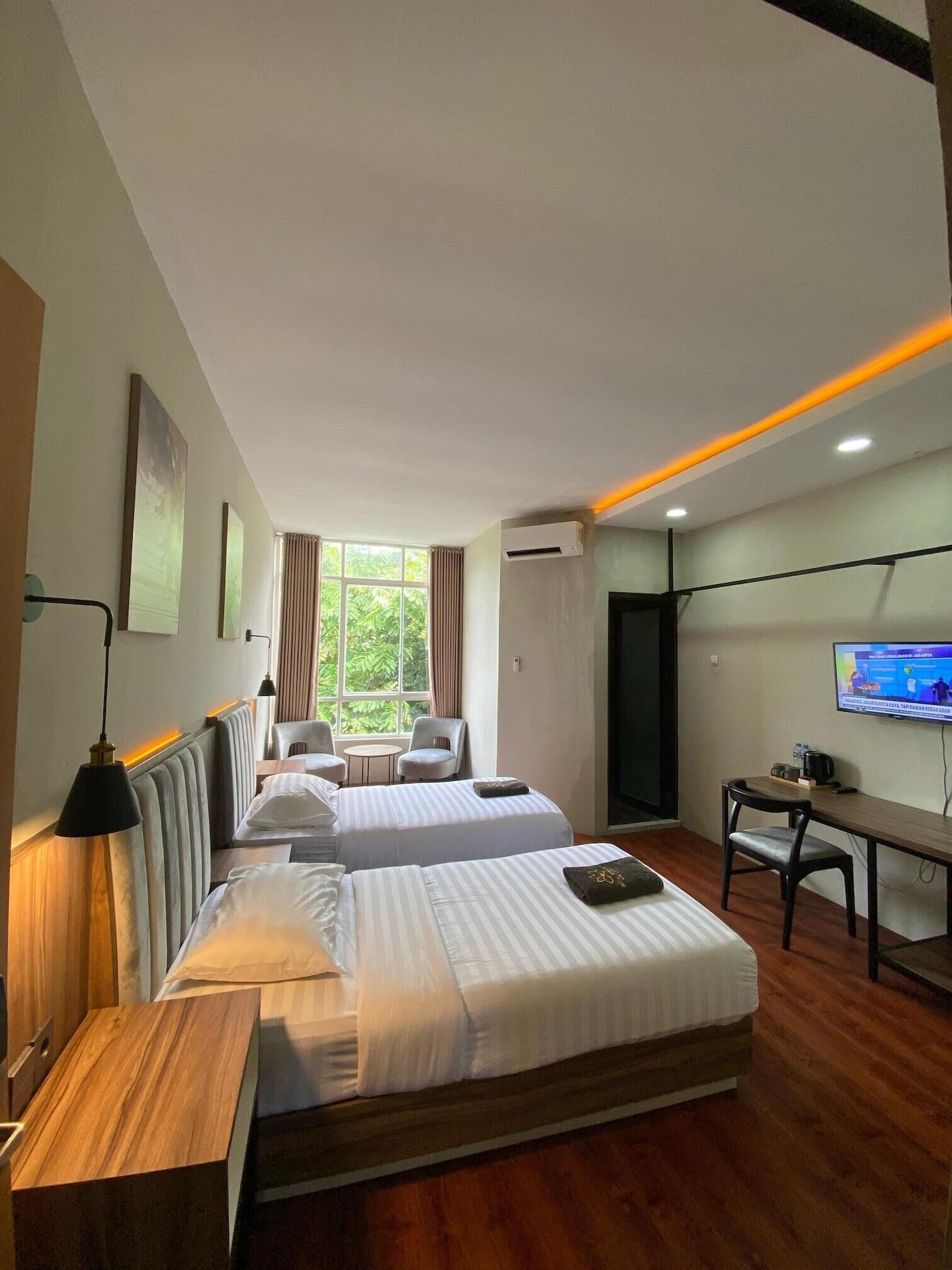 Royal Kencana Hotel powered by Cocotel - Jepara - Slaapkamer