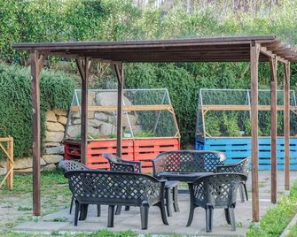 ibis budget Girona Costa Brava - Girona - Innenhof