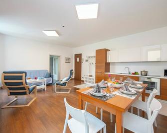 Residenza Rocca Del Lago 4 - Riva del Garda - Ruokailuhuone