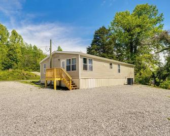 Tennessee Vacation Rental about 2 Mi to Windrock Park! - Oak Ridge - Budova