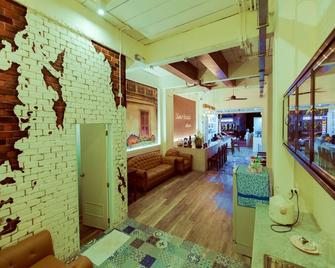 Sino Hostel Kata - Karon
