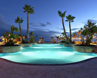 Hilton Ponce Golf & Casino Resort - Ponce - Zwembad