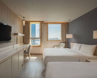 Kindness Hotel - Kaohsiung Guang Rong Pier - קאושיונג - חדר שינה