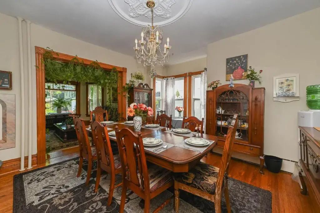 Niagara Inn Bed & Breakfast - ניאגרה פולס - חדר אוכל