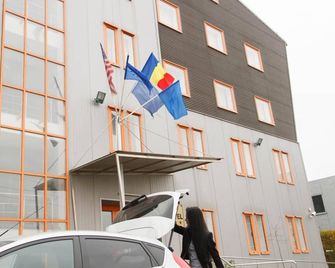 Plus Hotel - Craiova - Rakennus