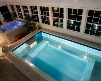 The Whalewalk Inn & Spa - Eastham - Pool