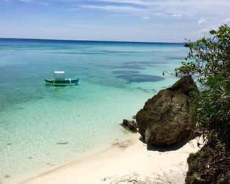 Casa Amihan - אנדה (בוהול) - חוף