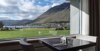 Hótel Ísafjörður - Isafjordur - Balkon