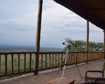 Rift Valley Game Lodge Rubirizi - Kichwamba - Balcón