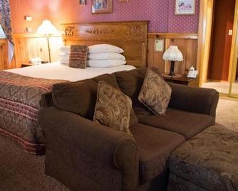 Cathy's Cottages - Big Bear - Bedroom
