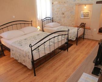 Dolce Vita Apartments - Split - Bedroom