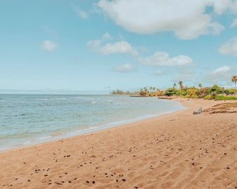 Direct Sandy Beachfront Just Steps Away Fr The Patio.Ground Fl.Condo 1bed2ba2pkg - Haleiwa - Playa