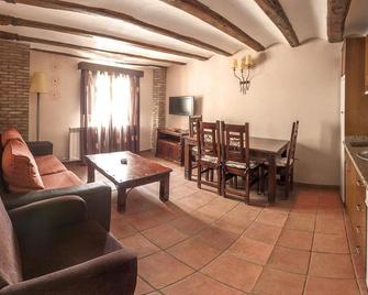 Apartamentos los Aljezares - Albarracín - Sala de estar