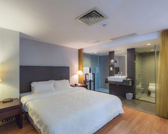 Zhuhai Sunshine Airport Hotel - Zhuhai - Habitación
