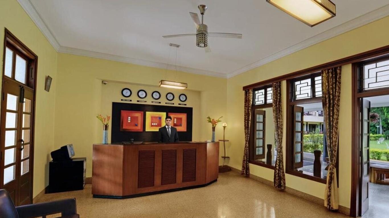 Hotel Sunderban Resort & Spa