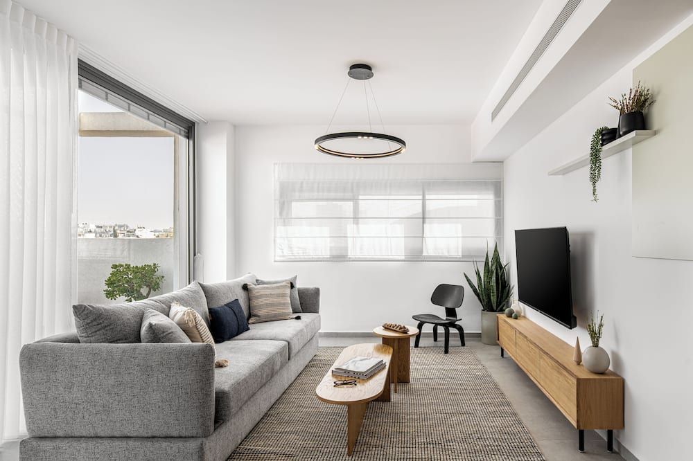 מייט ג'ורג' - HOMY - תל אביב - סלון