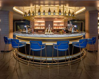 YOTEL Edinburgh, Select by Hilton - Edimburgo - Bar