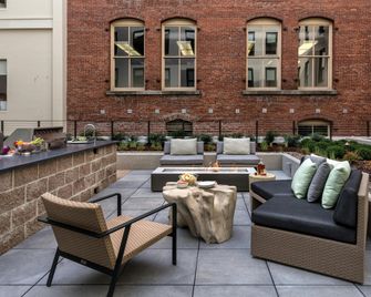 Worldmark Portland Waterfront Park - Portland - Patio