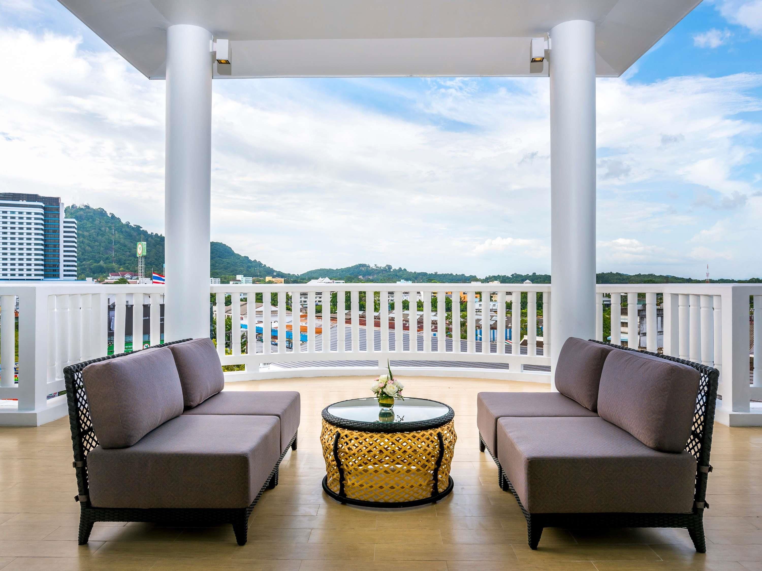 Novotel Phuket City Phokeethra (Sha Plus+)