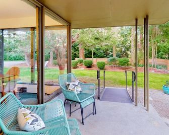 The Ranch - סיאטל - פטיו