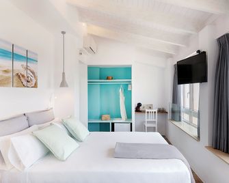 Hostal Perla Blanca Altea - Altea - Habitación