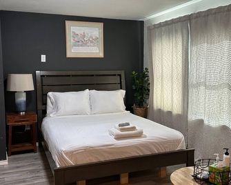 Cute Tiny House With Fenced Yard Near Plaza Dist - Oklahoma City - Chambre