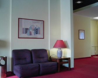 Delta Hotel Apartments - San Donato Milanese - Living room