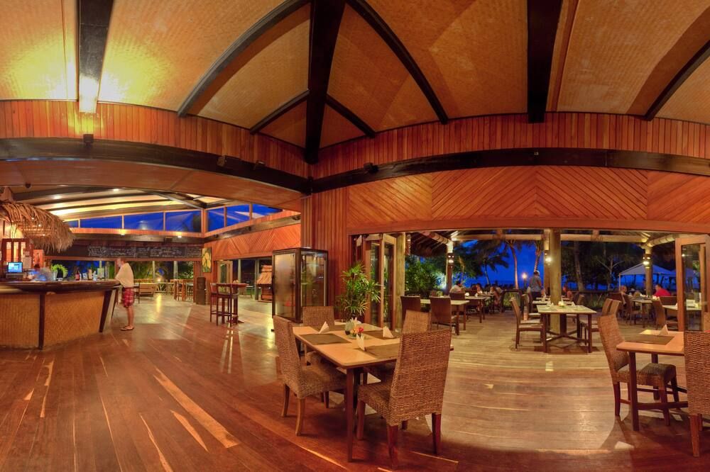 Uprising Beach Resort - Pacific Harbor - בר