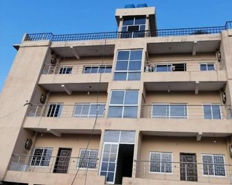 Navid's Holiday Resort and Hotel, Murree - Nathia Gali - Building