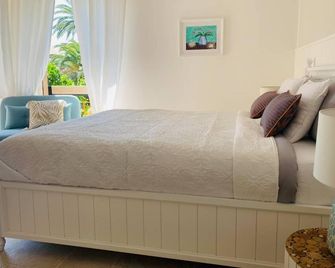 Mediterranean Luxurious Apartment - Monterosso al Mare - Schlafzimmer