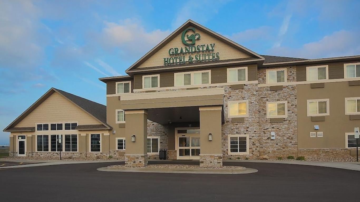 GrandStay Hotel & Suites Tea / Sioux Falls