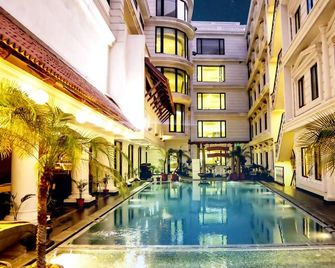 Anandha Inn - Pondicherry - Pool