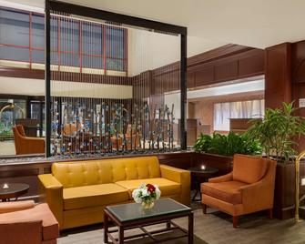 Embassy Suites by Hilton Boston Waltham - Waltham - Area lounge