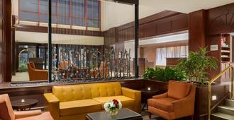 Embassy Suites by Hilton Boston Waltham - Waltham - Lounge