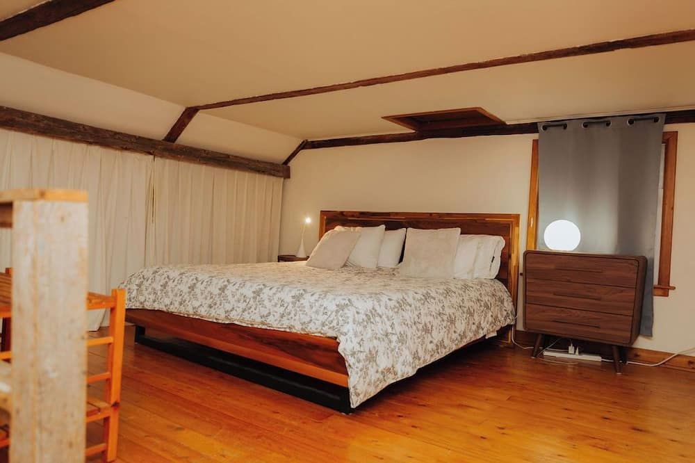 A romantic getaway or peaceful place to unwind and relax - Sackville - Ložnice