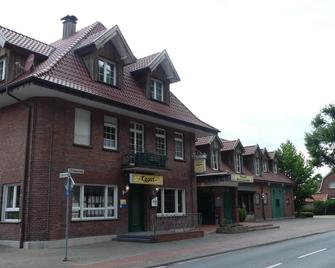 Landgasthaus Hotel Eggert - Rheine - Building