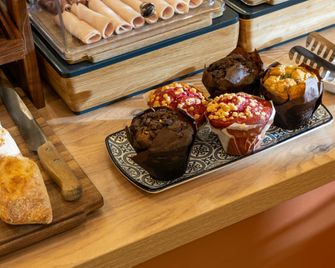 Hotel Le Clery - Paris - Buffet