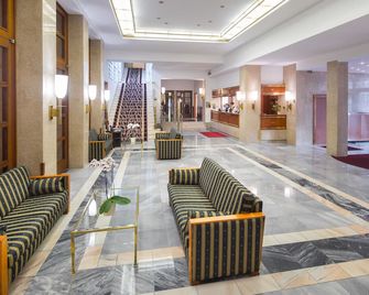 Hotel Chemnitzer Hof - Chemnitz - Hall
