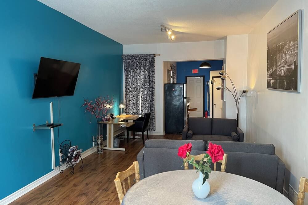 بيرفوت إن - أوتاوا - غرفة طعام