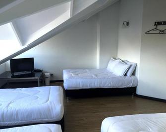 Hotel Cypress Normandia - Bogotá - Bedroom