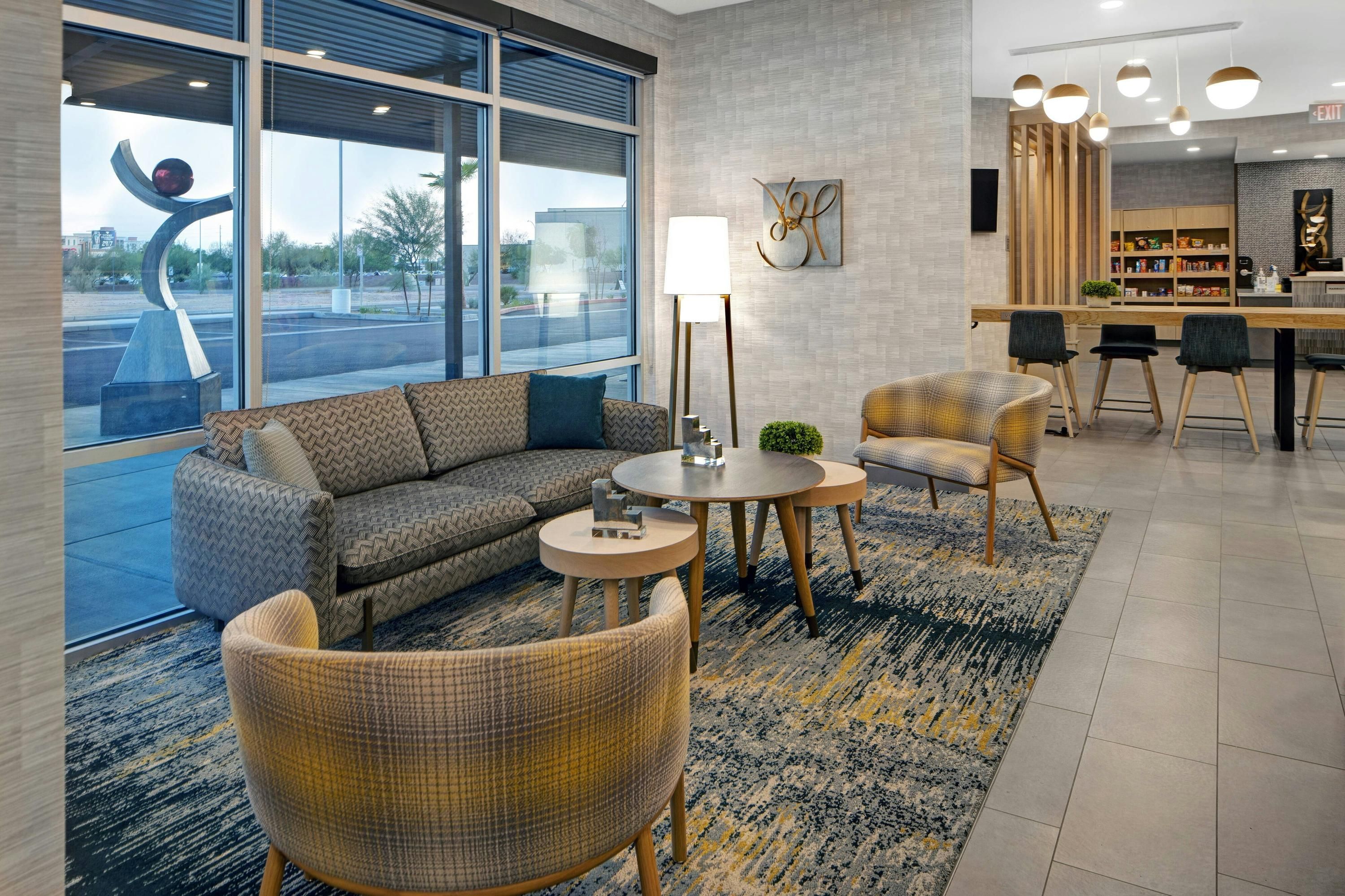 TownePlace Suites by Marriott Phoenix Glendale Sports & Entertainment District - Glendale - Salónek