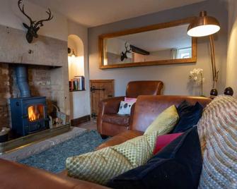 Beech Cottage - Family Cottage in the Peak District - Matlock - Sala de estar