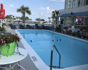 Ocean 5 Hotel - Myrtle Beach - Pool