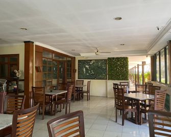 Hotel Pasuruan - Pasuruan - Restaurace
