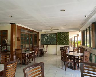 Hotel Pasuruan - Pasuruan - Restaurant