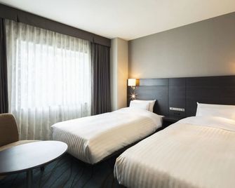 Jr-East Hotel Mets Kawasaki - Kawasaki
