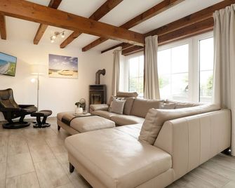 Dat Ostseehus - Gremersdorf - Wohnzimmer