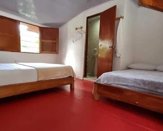 Las Cascadas Hostel - Buritaca - Habitación