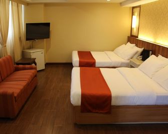 Hotel Veniz Burnham - Baguio